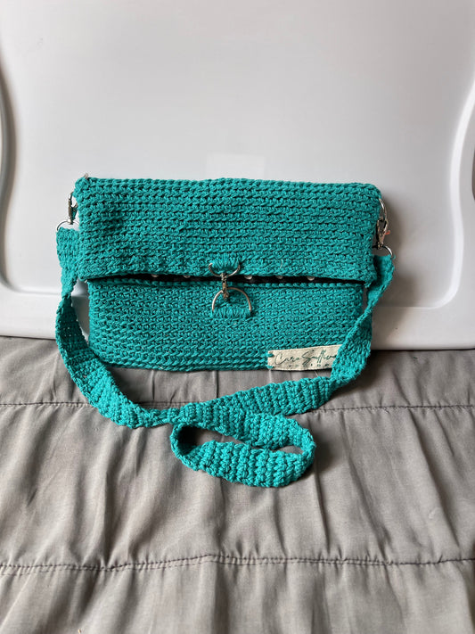 Bolsa tejida a crochet